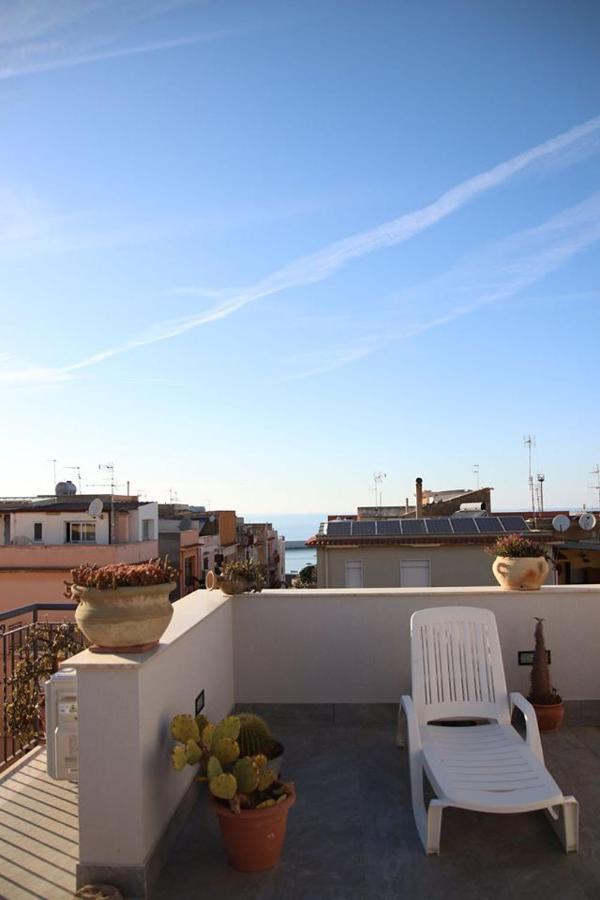 Il Cielo In Una Stanza Hotel Balestrate Luaran gambar